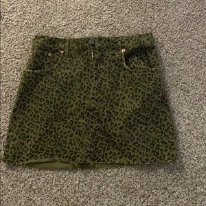 Army Green Zara Cheetah Mini skirt